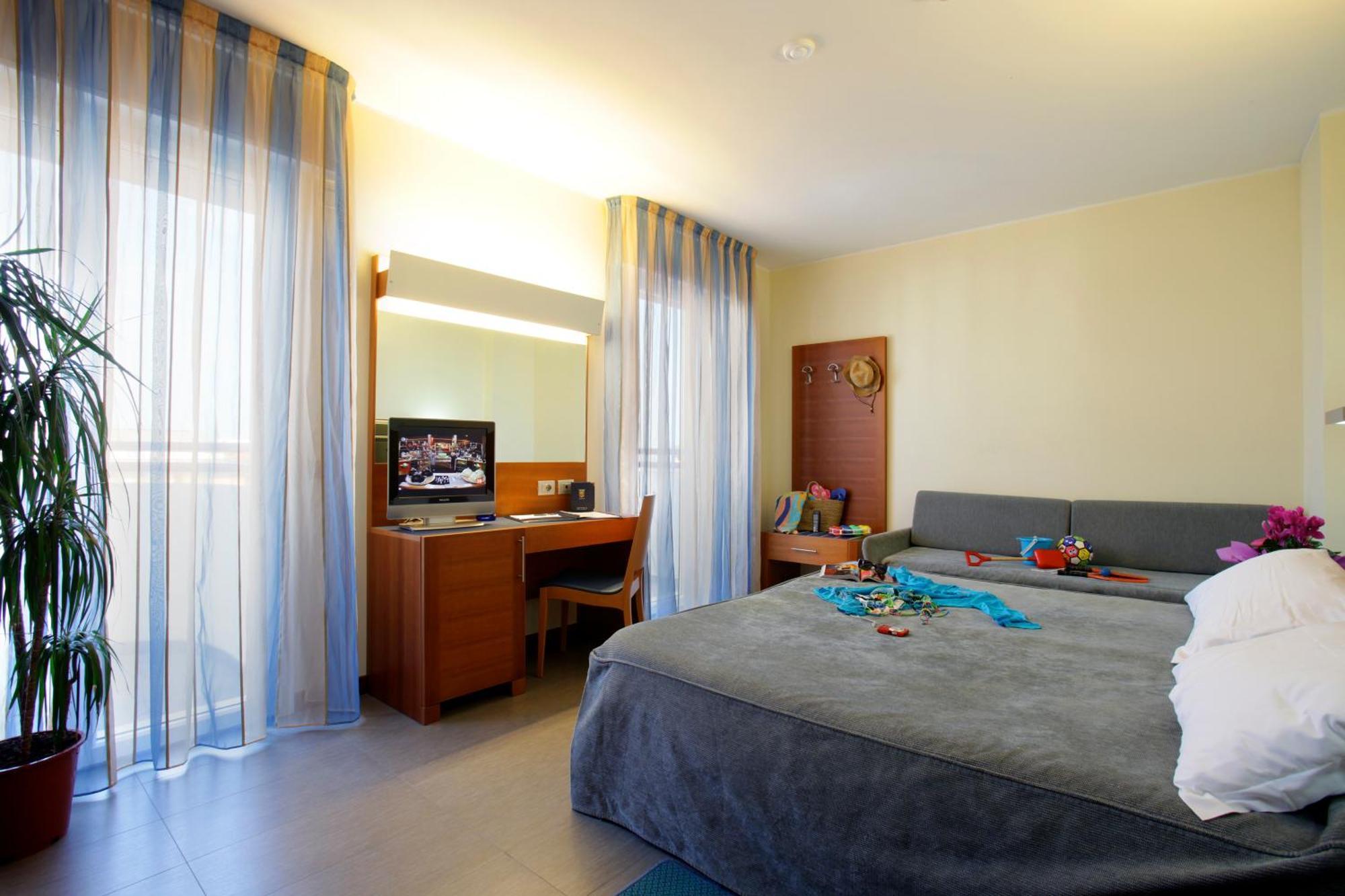 Hotel Coppe Jesolo Екстериор снимка