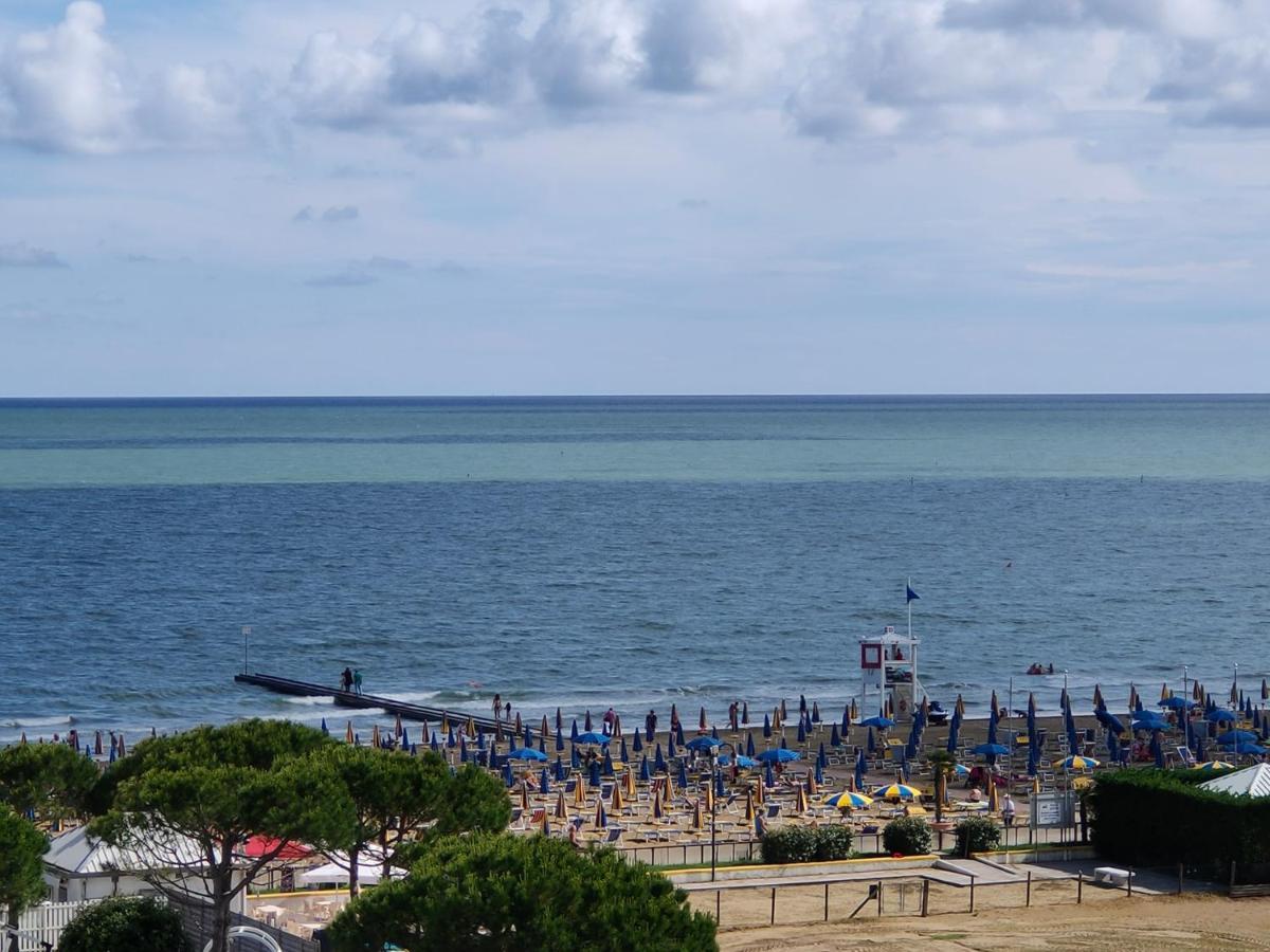 Hotel Coppe Jesolo Екстериор снимка